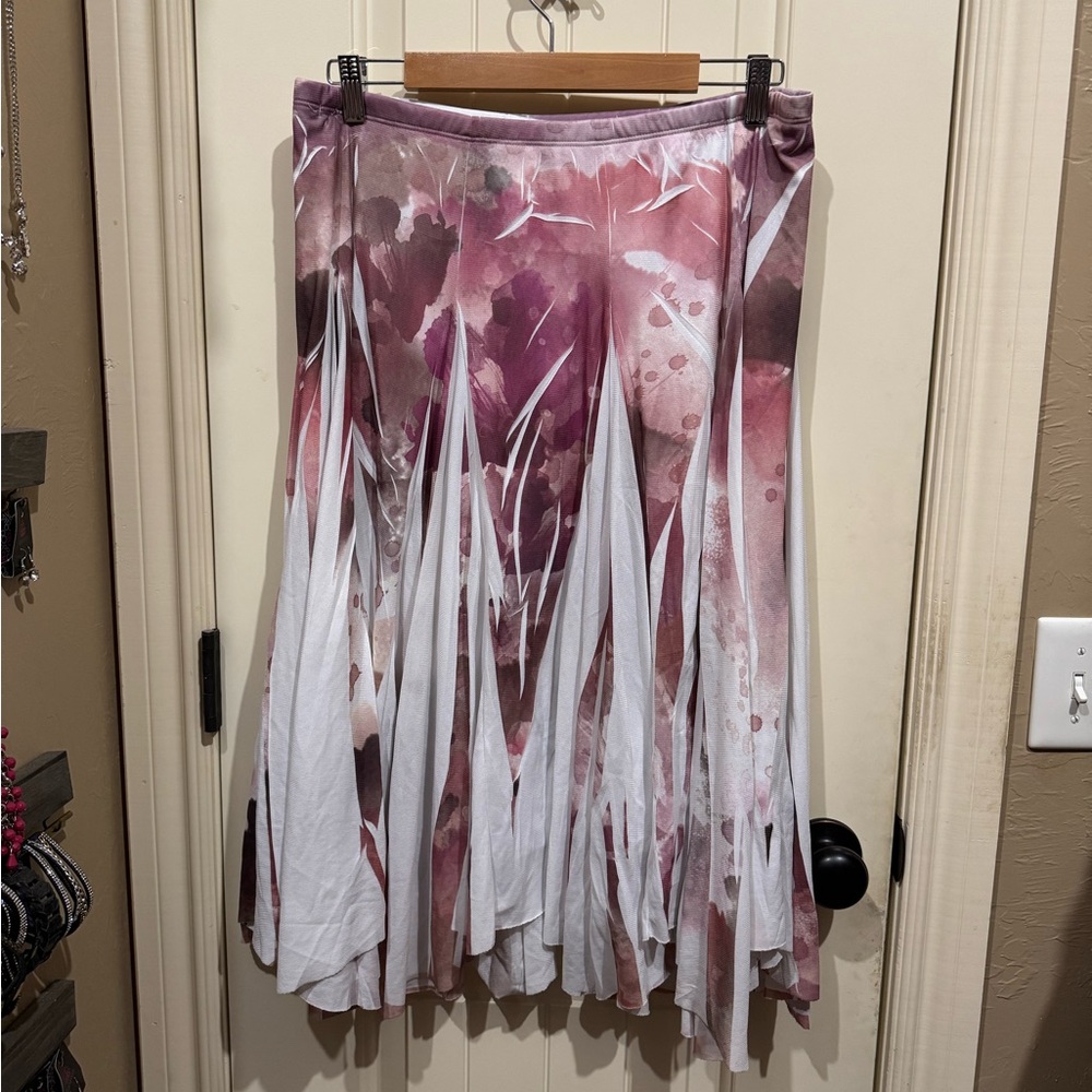 Elegant Pink and White Women's Skirt